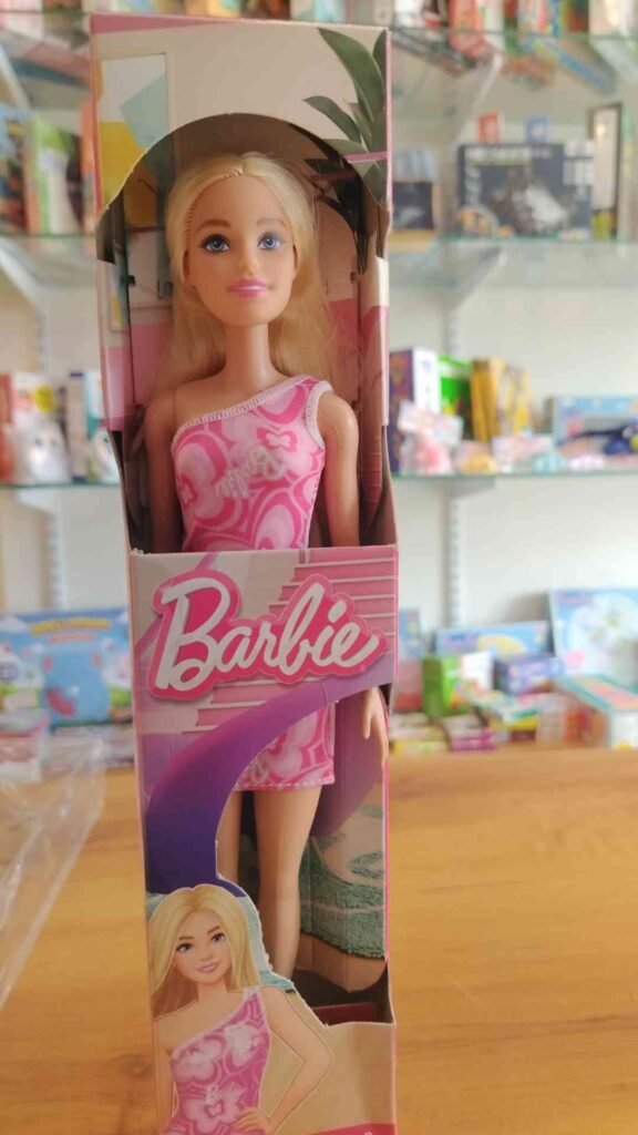 BARBIE DOLL M 399